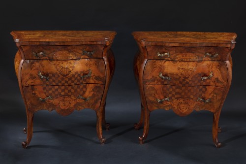 Paire de petites commodes Lombardes d'époque Louis XV - Louis XV