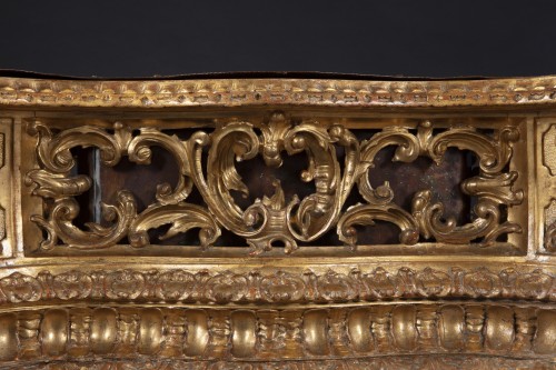 Gilded wooden planter - 