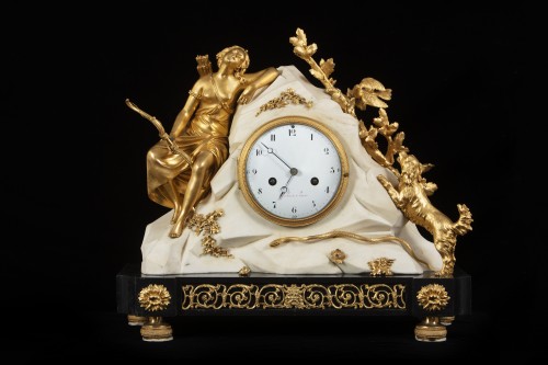 18th century - Louis XVI bronze and mmarble clock by Grebert á Paris