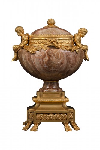 Centre table bronze doré et albâtre oriental