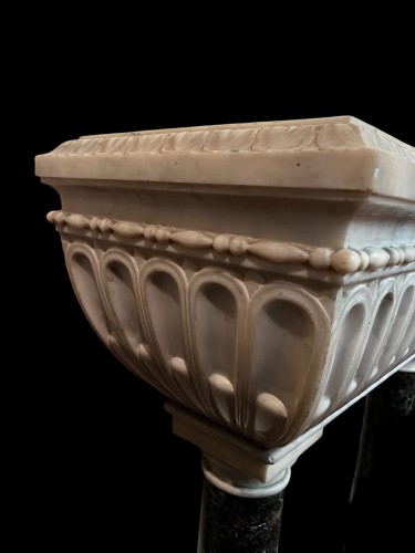 Jardinière en marbre blanc du XIXe siècle - Galerie Francesco De Rosa