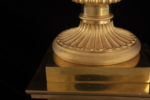 Important Vase-shaped Empire clock - 