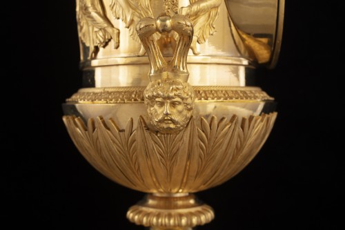 19th century - Important Vase-shaped Empire clock