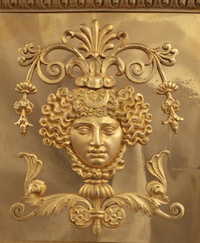Empire - Important Vase-shaped Empire clock