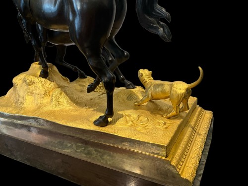 Antiquités - Group with horses and dog