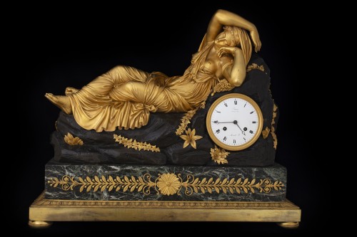 Antiquités - Ariadne, pendule Empire signée RAVRIO-MESNIL