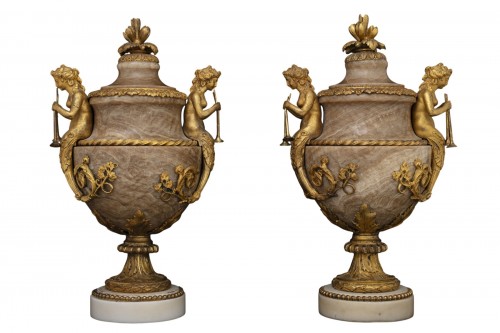 Paire de vases en alabastro fiorito fin 19e siècle