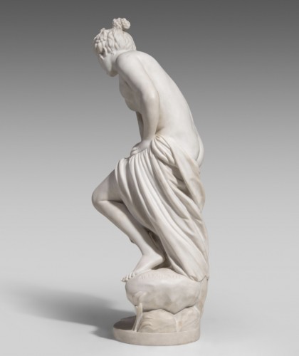 18th century - Bathing Venus signed ALLEGRAIN (1710-1795)