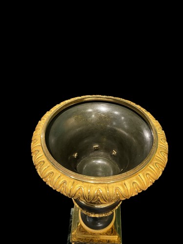 Objet de décoration Cassolettes, coupe et vase - Paire de vases Directoire