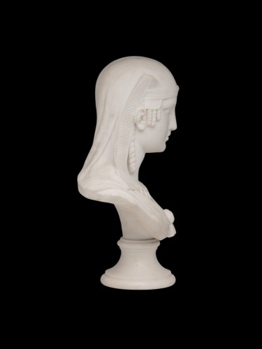 Sculpture  - Egyptian Beauty - Godefroid Van den Kerckhove (1841-1913)