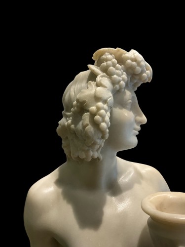 Jeune Bacchus, marbre blanc début du XIXe siècle - Sculpture Style 