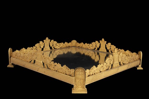 Antiquités - French Empire table centerpiece attributed to  P.P. THOMIRE