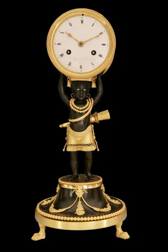 Pendule “Au Nègre” . France fin XVIIIe siècle - Horlogerie Style Directoire