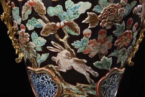 19th century - Vase in polychrome porcelain and bronze