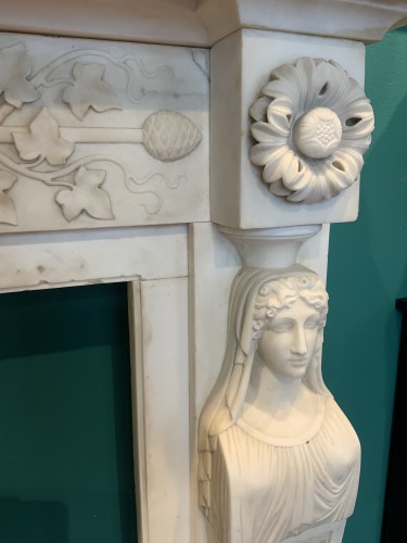 Antiquités - Neoclassical Italia Fireplace