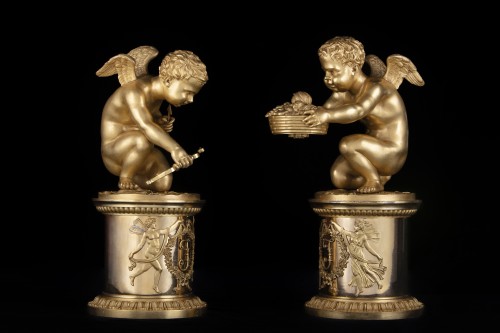 Objet de décoration  - Paire de Putti en bronze doré