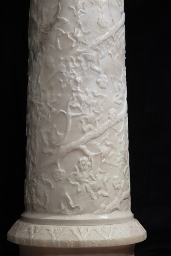 Antiquités - Alabaster Column