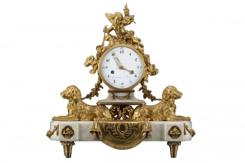 French Louis XVI mantel clock