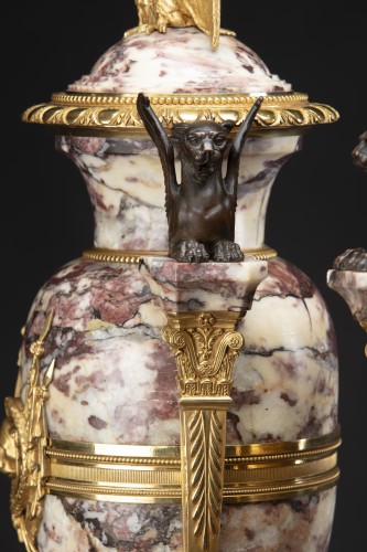 Paire de vases en marbre et bronze - Galerie Francesco De Rosa