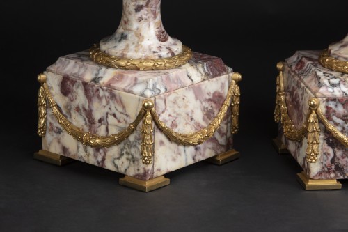 Paire de vases en marbre et bronze - Louis-Philippe