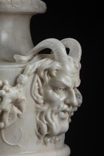 Paire de vases en marbre - 