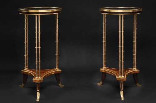 Pair of bronze gueridons - Furniture Style 