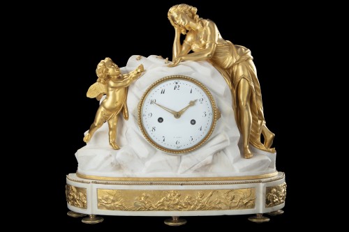 Pendule Louis XVI en marbre blanc et bronze - Horlogerie Style Louis XVI