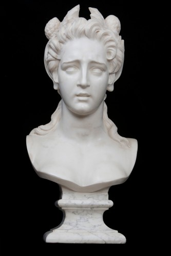 Marble bust “Fauna” - Italy late 19th century - Sculpture Style 