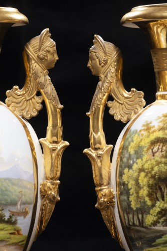 Pair of painted porcelaine vases - 