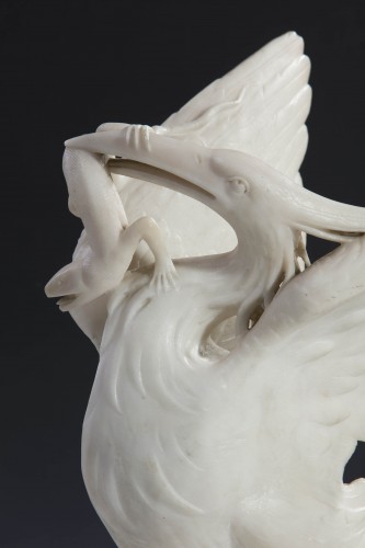 Marble sculpture “Pelican and lizard” - Italy 19th century - Sculpture Style 