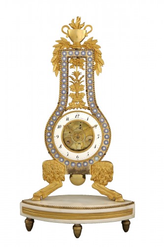 Pendule d'époque Directoire, modèle de Jean Simon DEVERBERIE