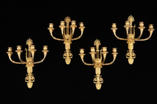 Ensemble de quatre appliques en bronze  d'époque Empire - Luminaires Style Empire