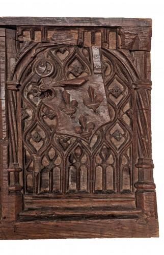 XIe au XVe siècle - Panneau de coffre à décor marial du XVe siècle