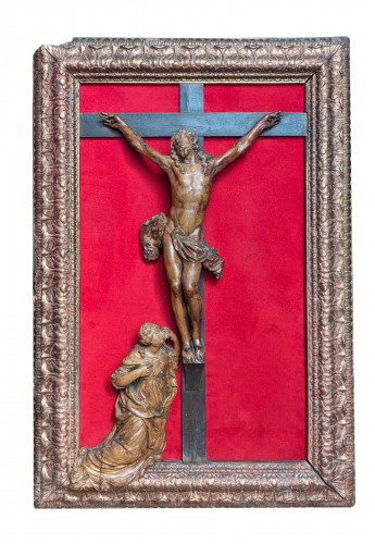 Crucifix encadré en bois de Sainte-Lucie, école de Nancy vers 1700