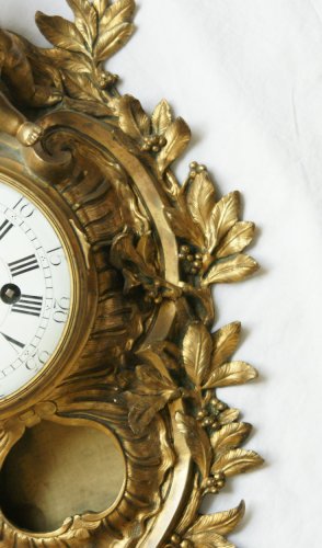 A Louis XV ormolu gilt bronze cartel clock - mechanism 9th century - 