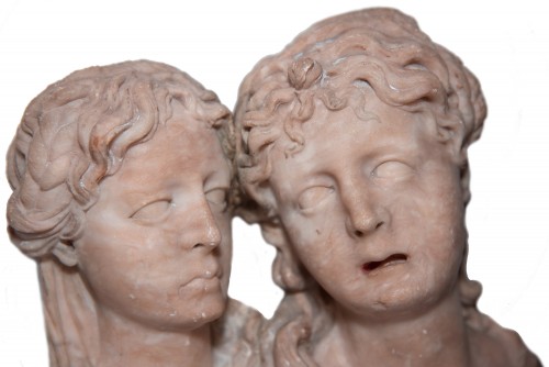 Pair of feminine busts, alabaster, Southern Netherlands circa 1550 - Sculpture Style Renaissance