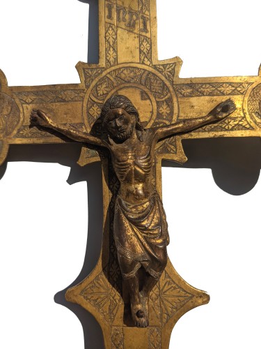 Middle age - Tuscan processional cross in copper and gilded bronze - 14th century