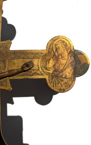 Antiquités - Tuscan processional cross in copper and gilded bronze - 14th century