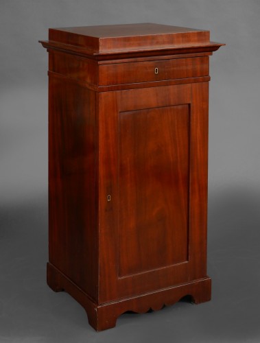 19th century - North German mahogany pedestal cabinet, 1820