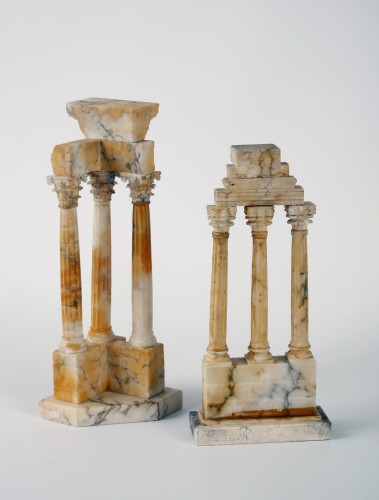 Sculpture Sculpture en Marbre - Maquette des ruines du temple de Castor et Pollux