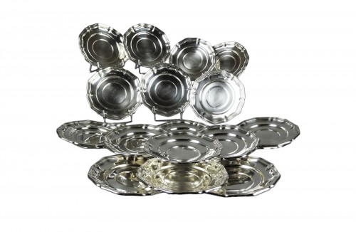 Série de 18 assiettes à pain en argent allemand