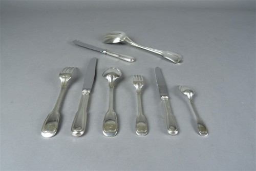 XXe siècle - Christofle à Paris - Ménagère en argent de 75 pièces