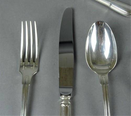 Art nouveau - Christofle à Paris - Ménagère en argent de 75 pièces
