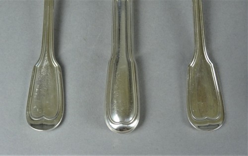 Antiquités - Christofle à Paris - Ménagère en argent de 75 pièces
