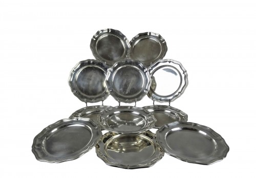 Ensemble de 12 assiettes à dessert en argent allemand