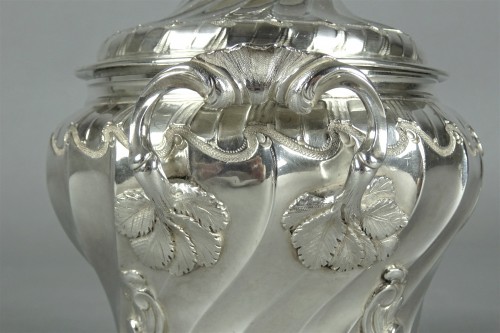 Louis XV - 18th century silver sugar bowl
