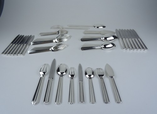 Jean Puiforcat - Ménagère "Chantaco" en métal argenté - Argenterie et Arts de la table Style Art Déco