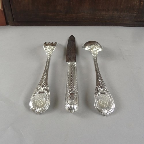 Ménagère en argent massif de 205 pièces par Boin-Taburet et Puiforcat à Paris - Argenterie et Arts de la table Style Napoléon III