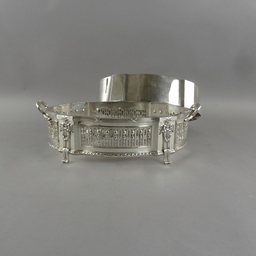 Antiquités - Laigniez - Paris Jardinière en argent massif