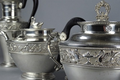 Service à thé et café en argent, d'époque Empire par Ruchmann à Paris. - Empire